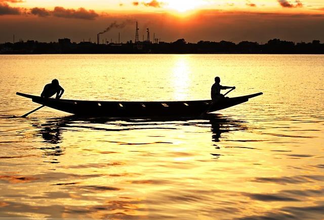 船の夢の意味を診断 3０のパターン別心理状態まとめ 夢意味 Com